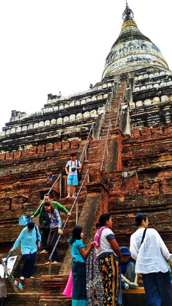 Shwesandaw Pagoda